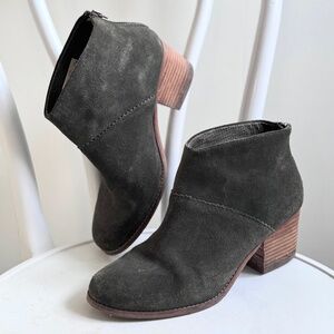 Suede Ankle Boots by Tom's Size 9